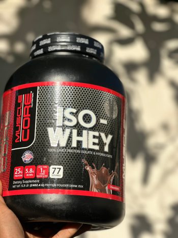 وی ایزوله برند muscle core