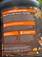 وی گلد لیمیتد ادیشن 2026 برند ماسل تک - تصویر 3